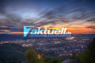 Sonnenuntergang & Abendbilder vom Rotenberg über Stuttgart