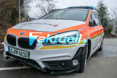 Wenn Helfer Hilfe benötigen: DRK Helfer vor Ort verunfallen und benötigen die Feuerwehr zum abbinden ausgetretener Betriebsmittel