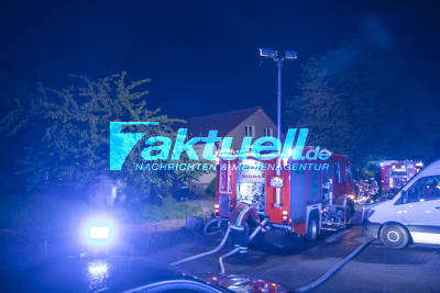 Kellerbrand in Wohnhaus in Backnang - 1 Person durch Feuerwehr von Balkon gerettet