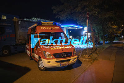 Tödlicher Arbeitsunfall: Mann nimmt in Innenraum seines Transporters einen Kompressor in Betrieb