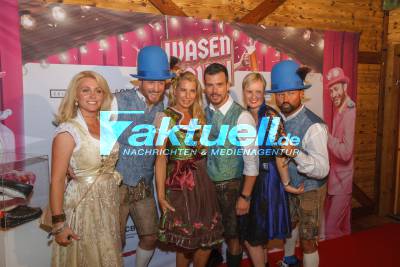 Volksfest 2019: Wasen-Gaudi im AlmhüttenZelt