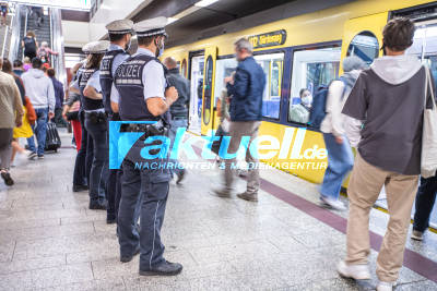 Hunderte halte sich nicht an Maskenpflicht - Polizei kontrolliert die Maskenpflicht an Bus- und Stadtbahnhaltestellen sowie in Zügen - 53 Ordnungswidrigkeitenanzeigen