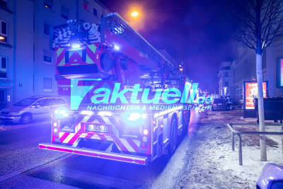Brand in Firmenraum führt zu Feuerwehreinsatz in Ulm