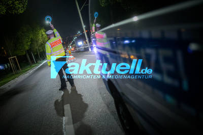 Von 21 auf 22 Uhr: Neue Ausgangssperre in Stuttgart - Polizeikontrollen, Nachtbilder
