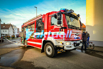 Brand eines Stadel in Laichingen - Feuerwehr verhindert ein übergreifen auf ein Wohngebäude