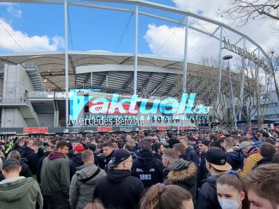 Mercedes Benz Arena das erste Mal seit Beginn der Pandemie wieder voll besetzt