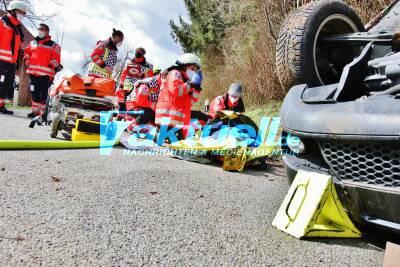 Endlich wieder Übungen nach Corona - Horrorcrash mit brennenden Fahrzeugen bei Leinzell - EXKLUSIVES Bodycammaterial der Feuerwehr