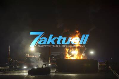 BMW, Heizöllaster und weiterer LKW brennen nach Unfall – Zwei Tote – Flammenmeer auf der Autobahn- A8 dicht!