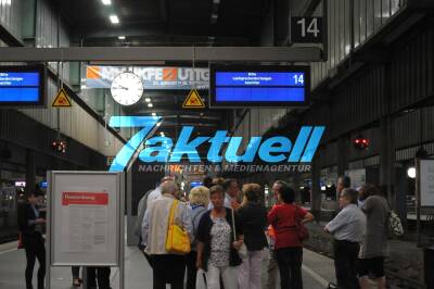 Stromausfall am Stuttgarter Hauptbahnhof - Bahnsteige im Dunkeln, Züge umgeleitet