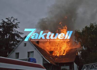 111 Jahre altes Bauernhaus mit Scheune in Vollbrand