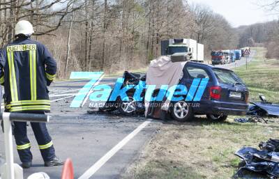 Mutter und sechsjähriges Kind kommen bei schrecklichem Unfall ums Leben – Zweites Kleinkind in Lebensgefahr