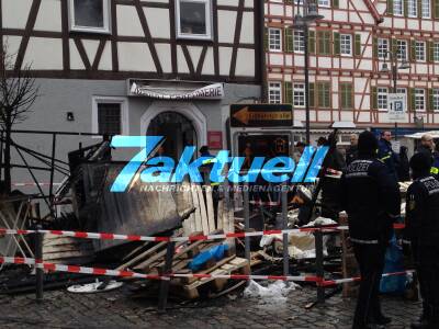 Wurstbude auf Leonberger Pferdemarkt brennt ab