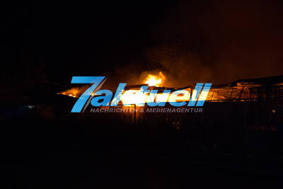 Großbrand in Bietigheim-Bissingen - Millionenschaden bei Vollbrand einer Lagerhalle
