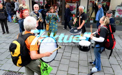 Stuttgart 21: 6. Tunnelbohrerdemo durch Esslingen