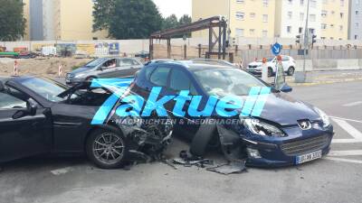 Unfall durch Vorfahrtsverletzung Stuttgart Münster