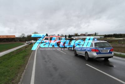 Schwerer Unfall auf der L1200 zwischen Köngen und Denkendorf -4 PKW´s beteiligt