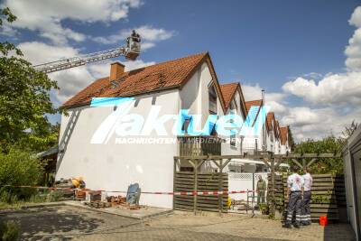 Mann manipuliert Gasleitung - Explosion in Reihenhaus