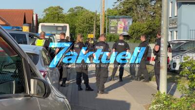 Mann mit Pistole in Linienbus gesichtet - Polizisten umstellen Bus mit Maschinengewehren und Schusswesten – Fahndung erfolglos - Persohnenfahndung!
