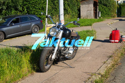 PKW übersieht Motorradfahrer 