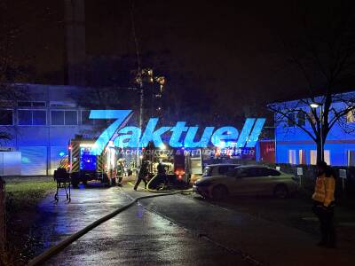 Brand in Flüchtlingsunterkunft - Flammen schlagen 3 Meter aus den Fenstern - Wohnungen derzeit unbewohnbar