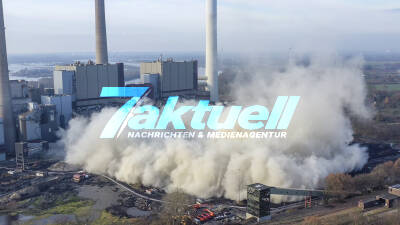 Spektakuläres Video einer Kühlturmsprengung an Steinkohlekraftwerk 