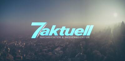 Stimmungsvolle Luftbilder: Der Silvesternebel verzieht sich und das Jahr 2017 zeigt das erste mal Sonne im noch nebelverhangenen Stuttgarter Talkessel