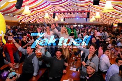 Frühlingsfest 2017: Partyimpressionen mit Frontal Party Pur aus dem Grandls Hofbräu Zelt