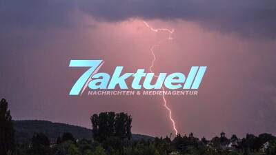 Beeindruckendes Blitzspektakel am Nachthimmel: Mehrere Blitzeinschläge im Kreis Karlsruhe